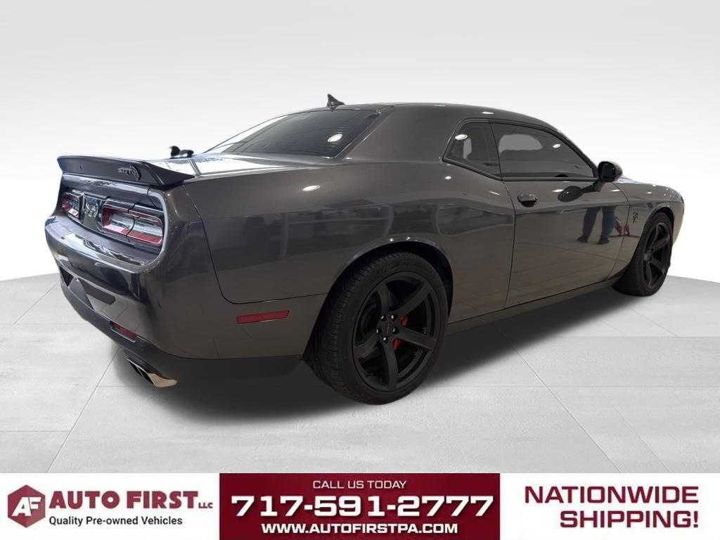 Used 2023 Dodge Challenger SRT Hellcat RWD image 3