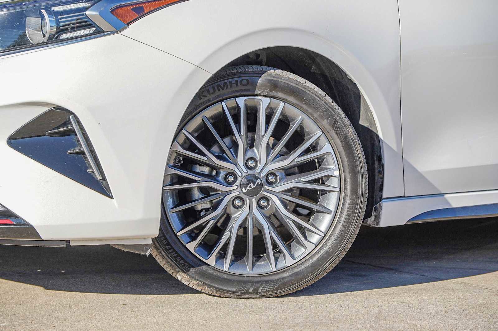 Certified 2024 Kia Forte GT-Line w/ GT-Line Premium Package image 2