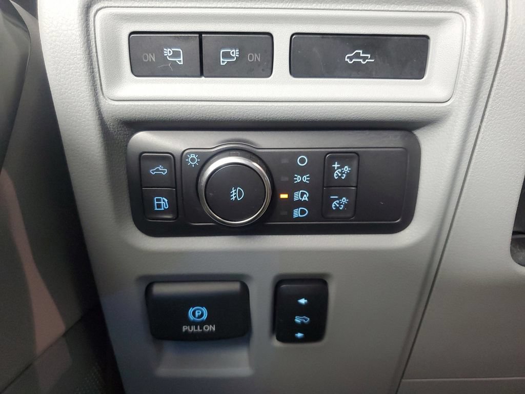 Used 2021 Ford F150 Limited AWD/4WD image 32