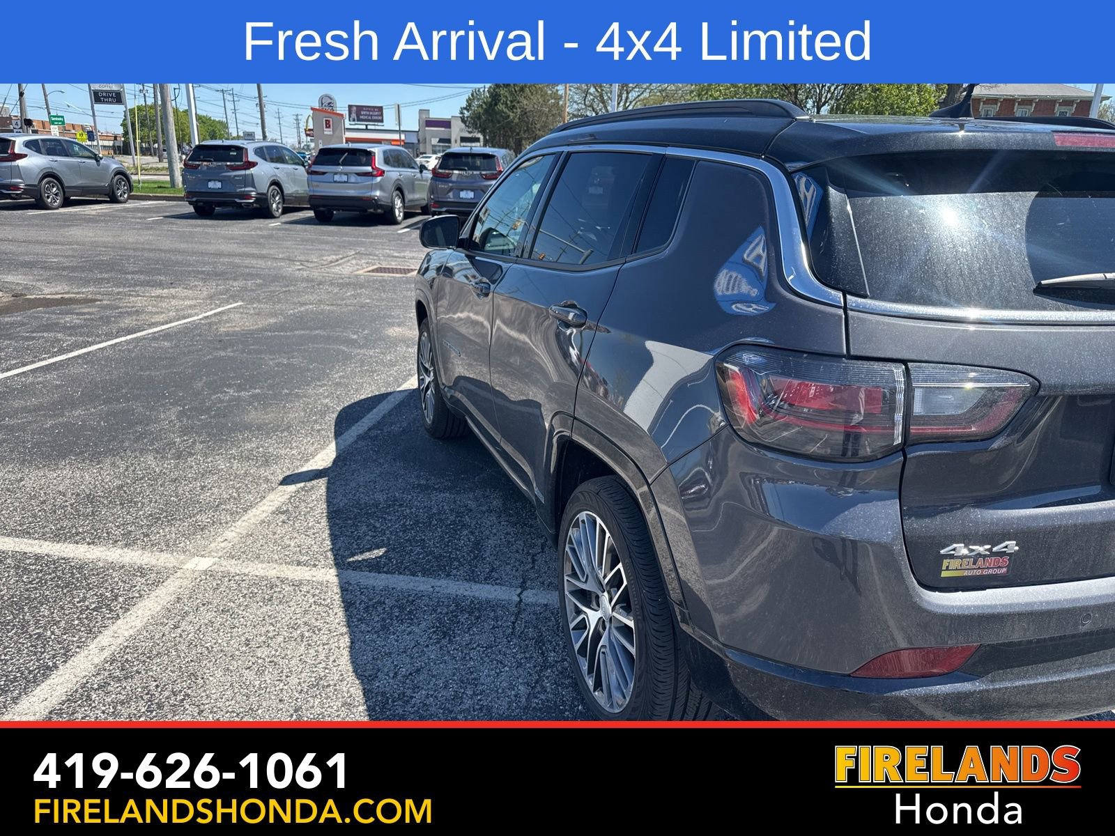 Used 2024 Jeep Compass Limited w/ Elite Group AWD/4WD image 4