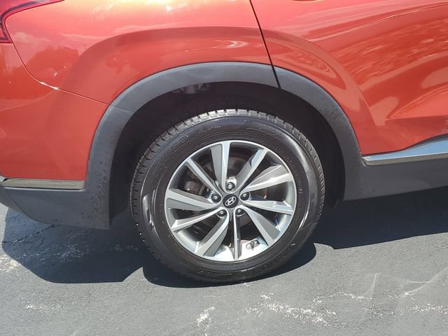 Used 2019 Hyundai Santa Fe SEL FWD image 4