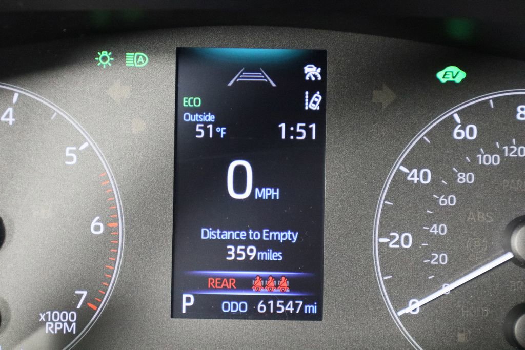 Used 2025 Toyota Corolla LE w/ Convenience Package image 34