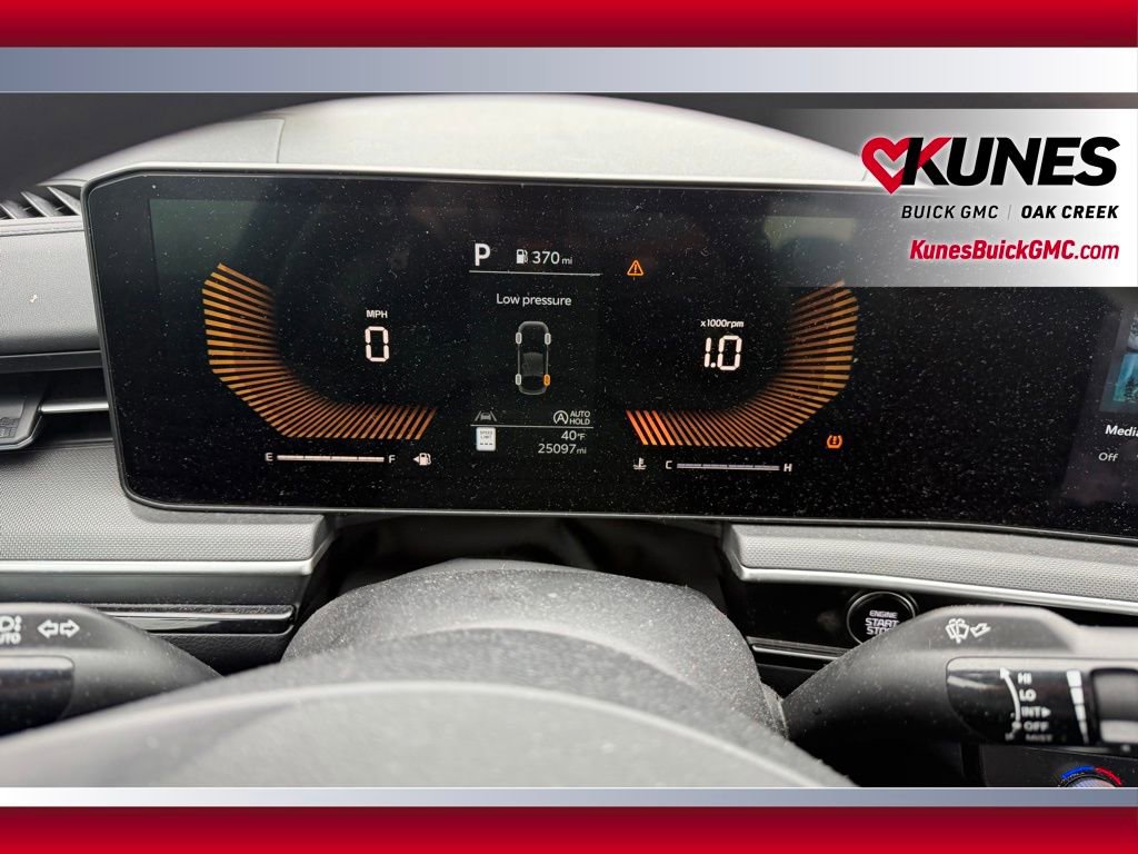 Used 2025 Kia K5 LXS image 15