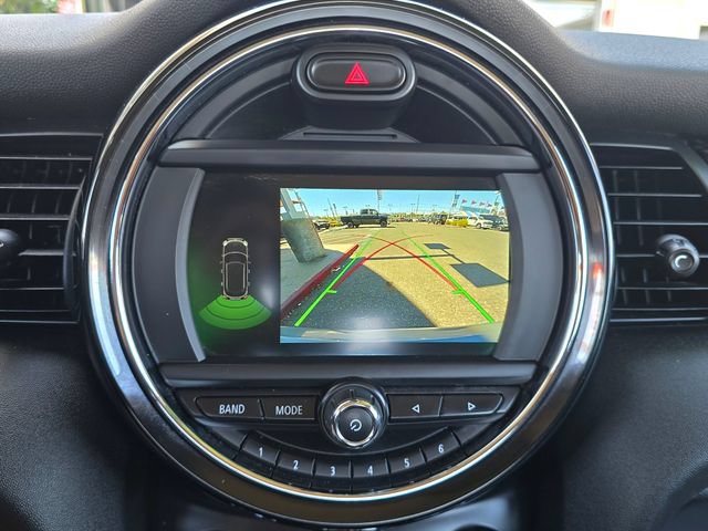 Used 2019 MINI Cooper S w/ Signature Upholstery Package FWD image 11