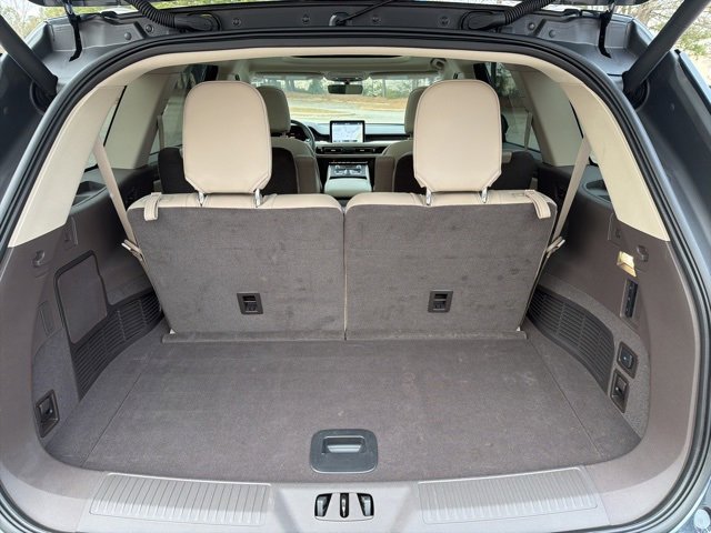 Used 2023 Lincoln Aviator Reserve w/ Elements Package Plus image 24