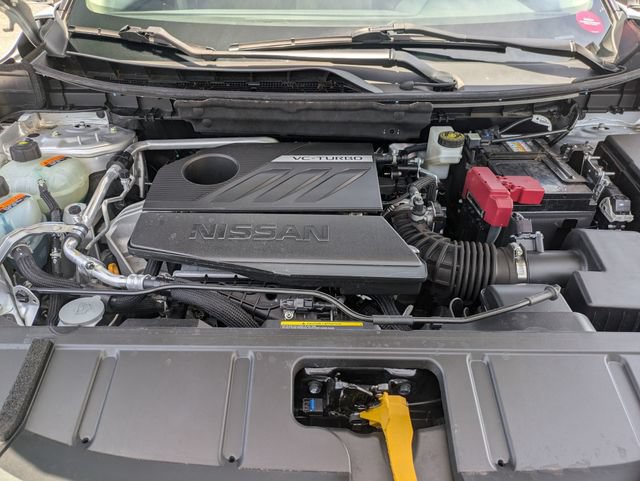 Used 2024 Nissan Rogue SV AWD/4WD image 13