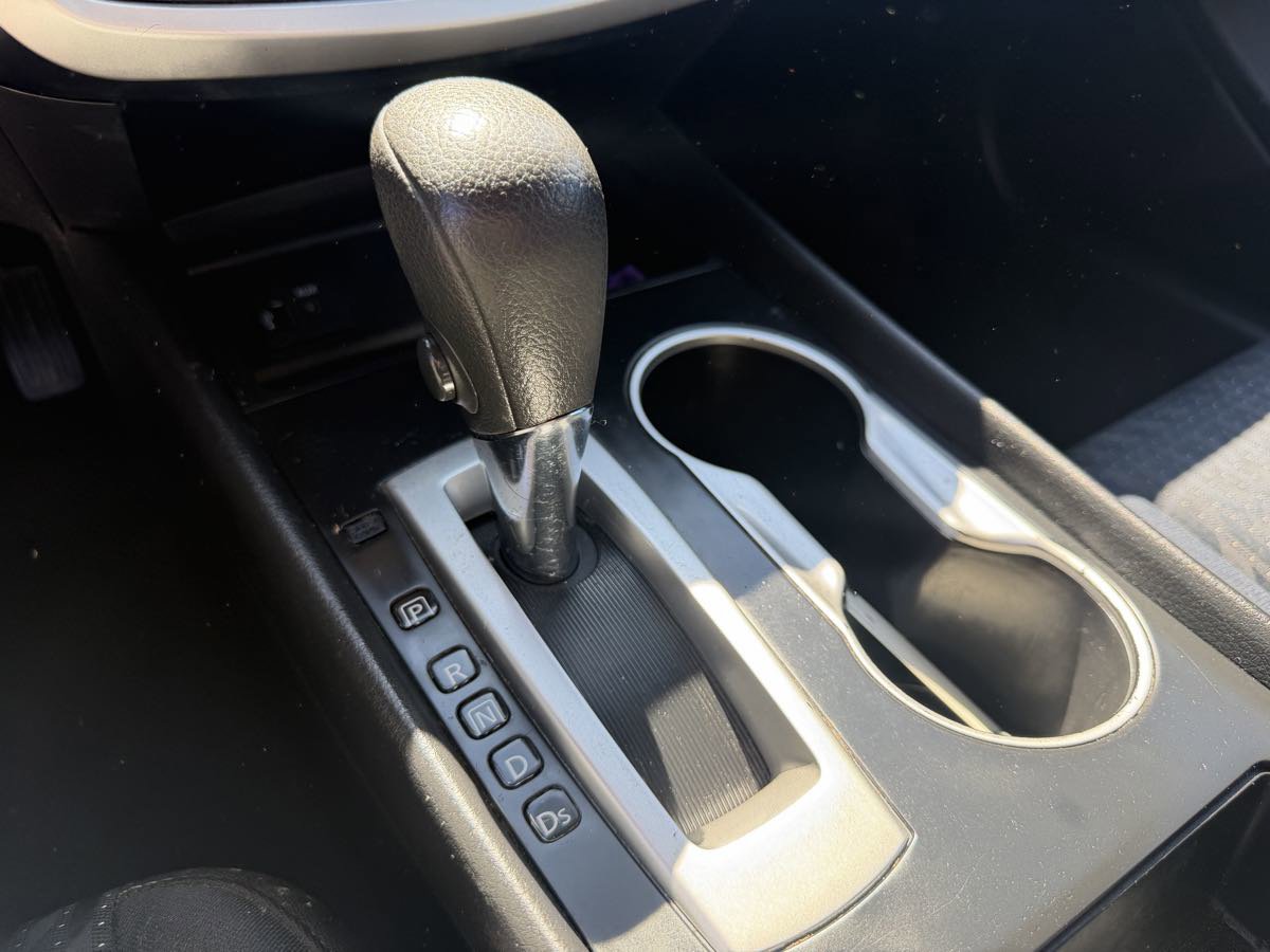 Used 2016 Nissan Altima 2.5 S w/ Power Driver Seat Package image 22