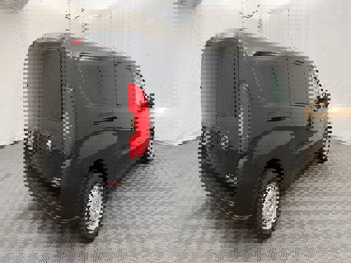 Used 2018 RAM ProMaster City Tradesman image 5