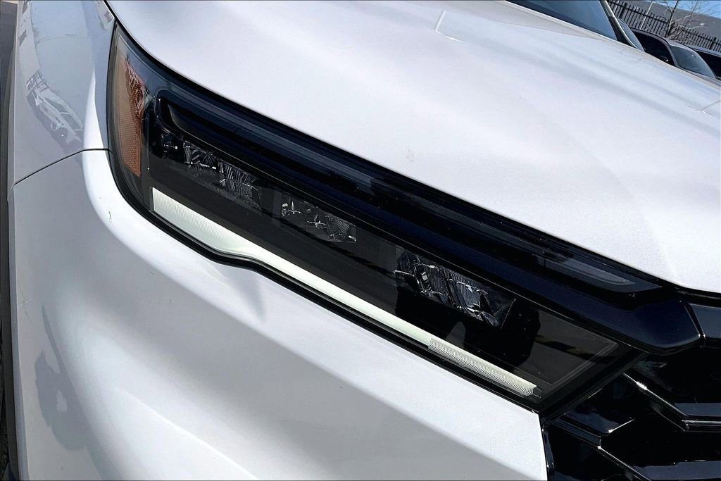 Used 2025 Honda Pilot Black Edition image 37