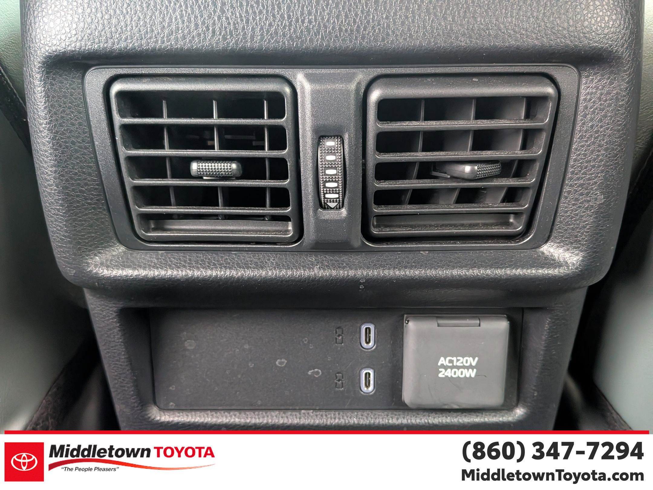 Certified 2025 Toyota 4Runner Trailhunter AWD/4WD image 30