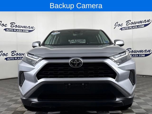 Used 2023 Toyota RAV4 LE image 3