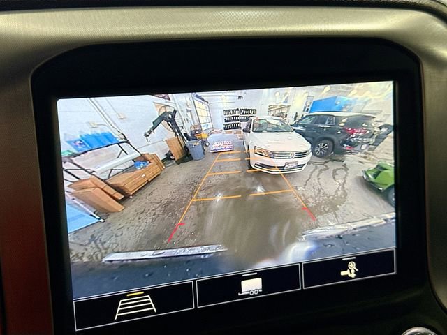 Used 2020 GMC Sierra 1500 Elevation w/ Elevation Value Package image 14