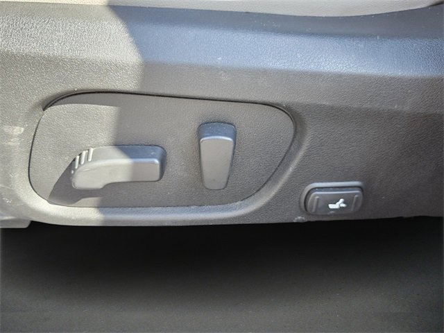 Used 2017 Subaru Forester 2.5i Limited image 8