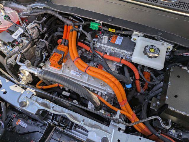 New 2027 Chevrolet Bolt RS w/ Technology Package image 30