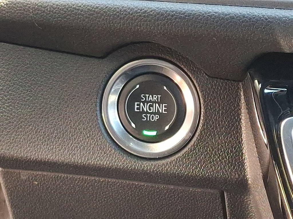 Used 2026 Chevrolet Traverse LT AWD/4WD image 23