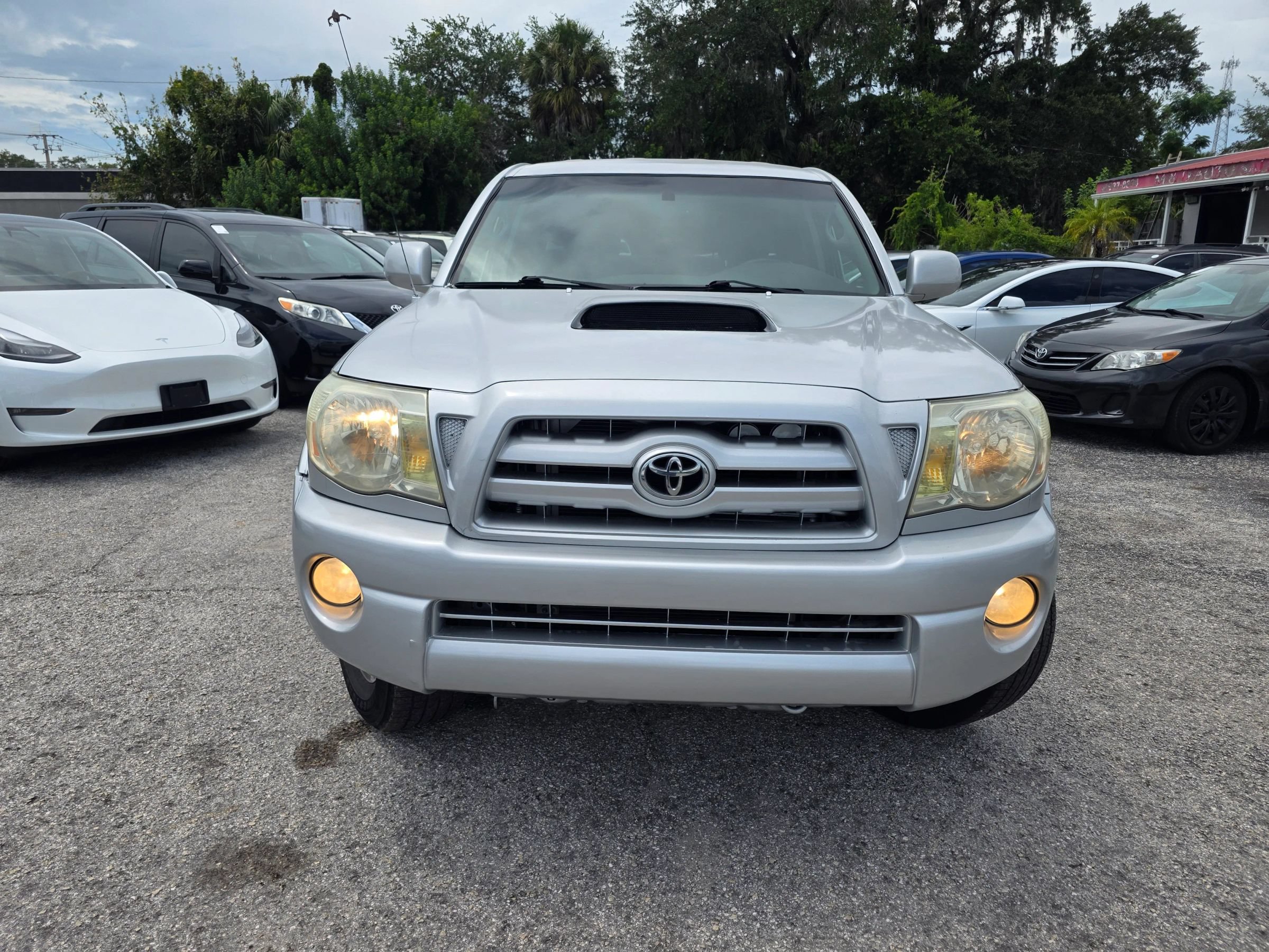 Used 2007 Toyota Tacoma PreRunner w/ TRD Sport Pkg #3 RWD image 2