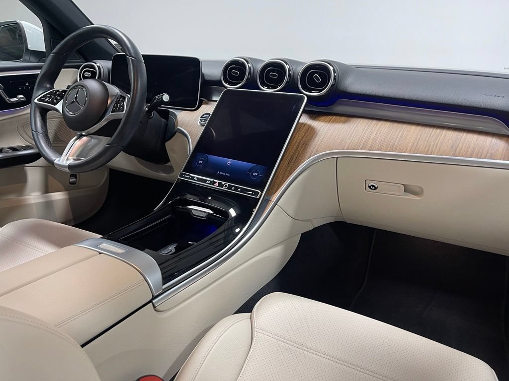 Certified 2024 Mercedes-Benz C 300 4MATIC Sedan image 28