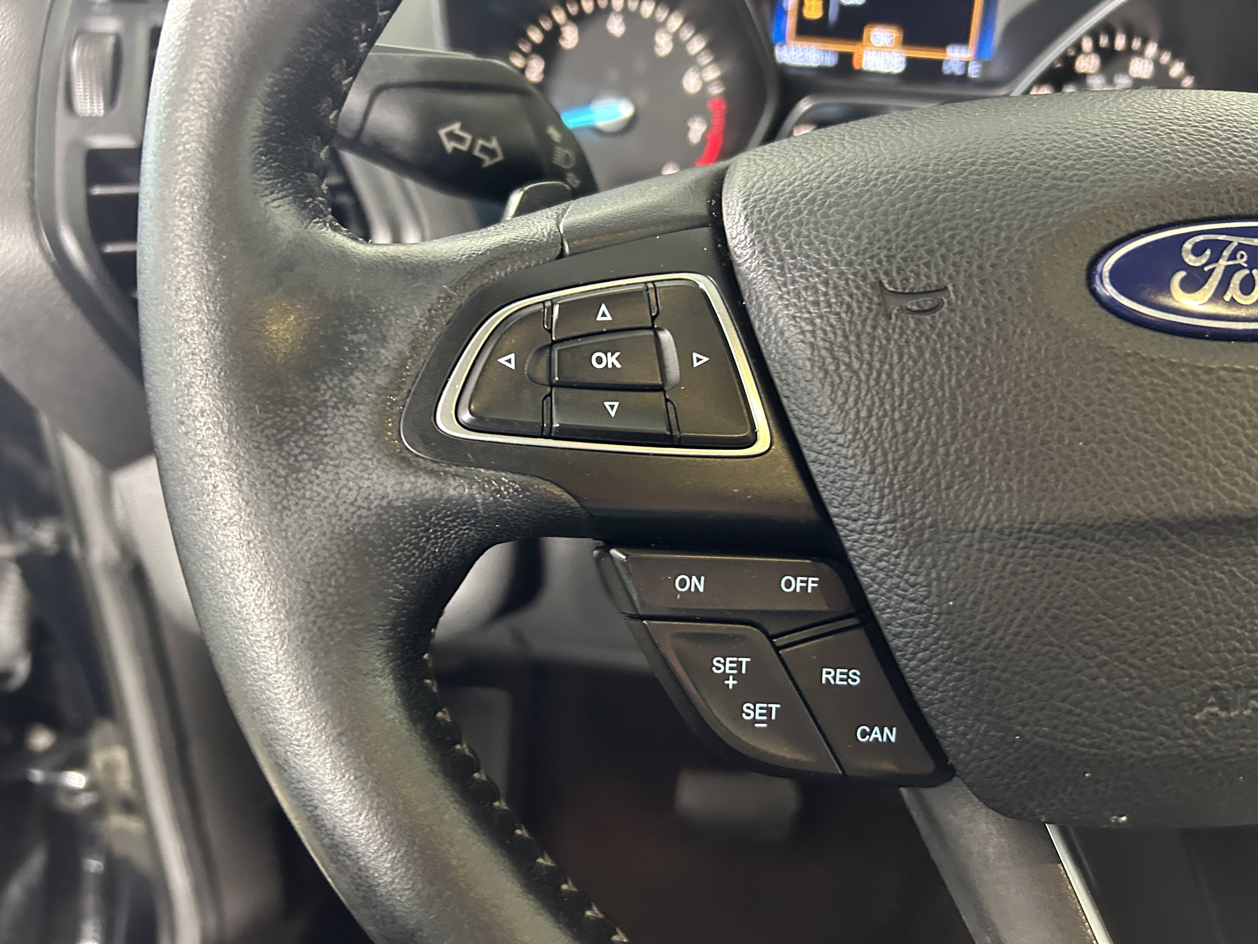 Used 2017 Ford Escape SE w/ Equipment Group 201A AWD/4WD image 13