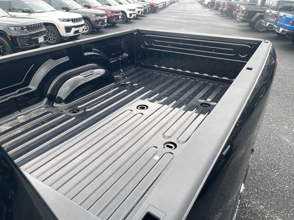 New 2025 RAM 2500 Tradesman AWD/4WD image 17