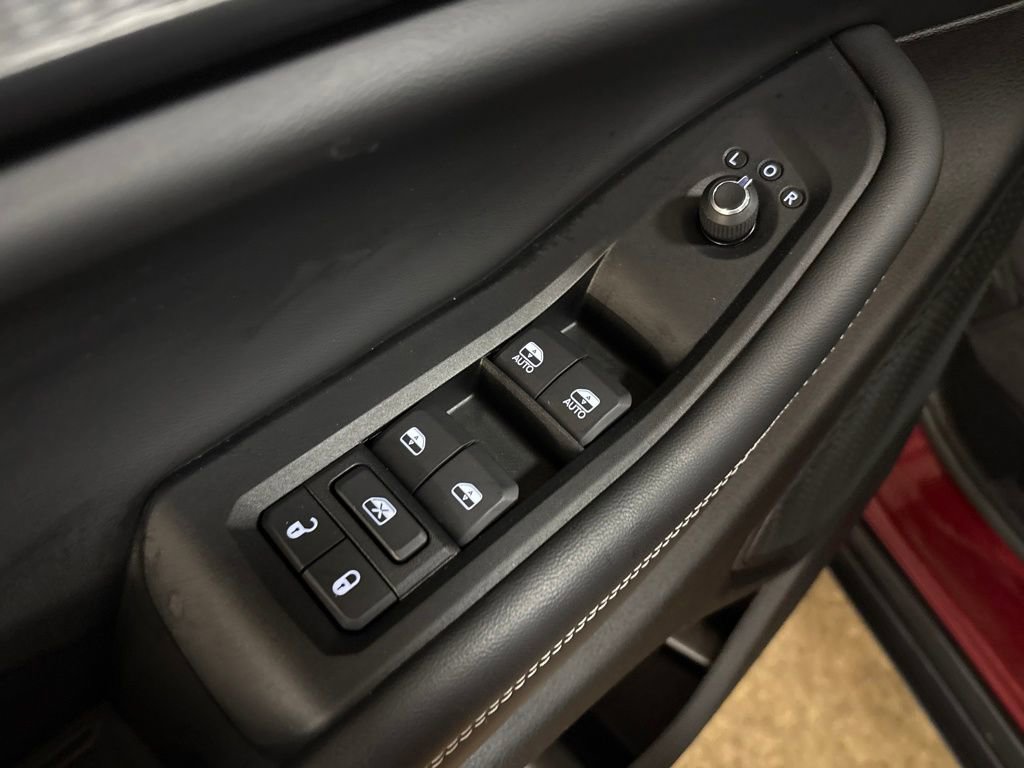 Certified 2023 Jeep Grand Cherokee L Laredo w/ Luxury Tech Group I image 15