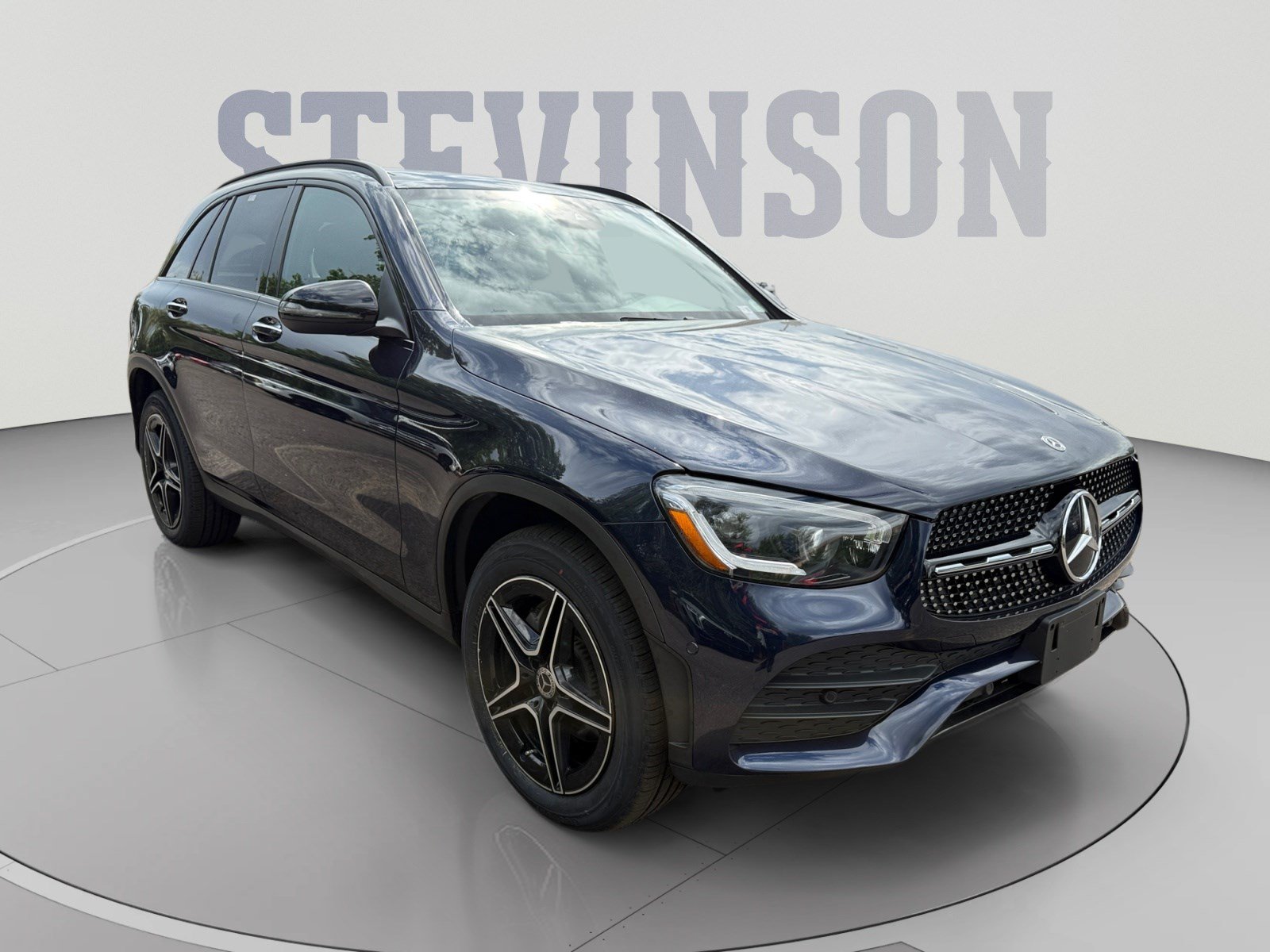 Used 2021 Mercedes-Benz GLC 300 4MATIC image 7