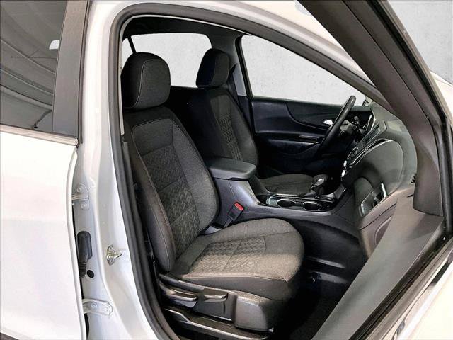 Used 2023 Chevrolet Equinox LT FWD image 9