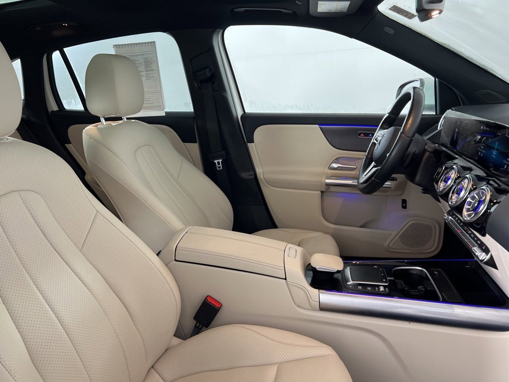 Certified 2022 Mercedes-Benz GLA 250 4MATIC image 17