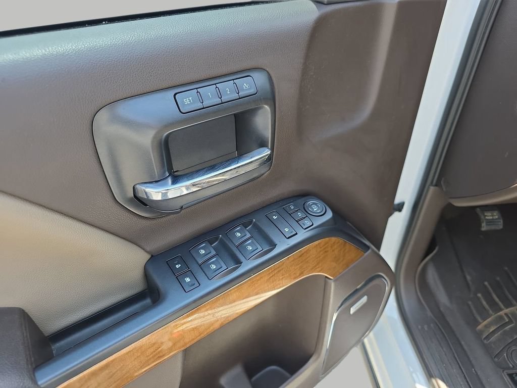 Used 2018 Chevrolet Silverado 1500 LTZ w/ Sport Package RWD image 14
