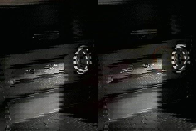 Used 2024 Volkswagen Tiguan SE R-Line w/ MDO Package, Three-Row image 34