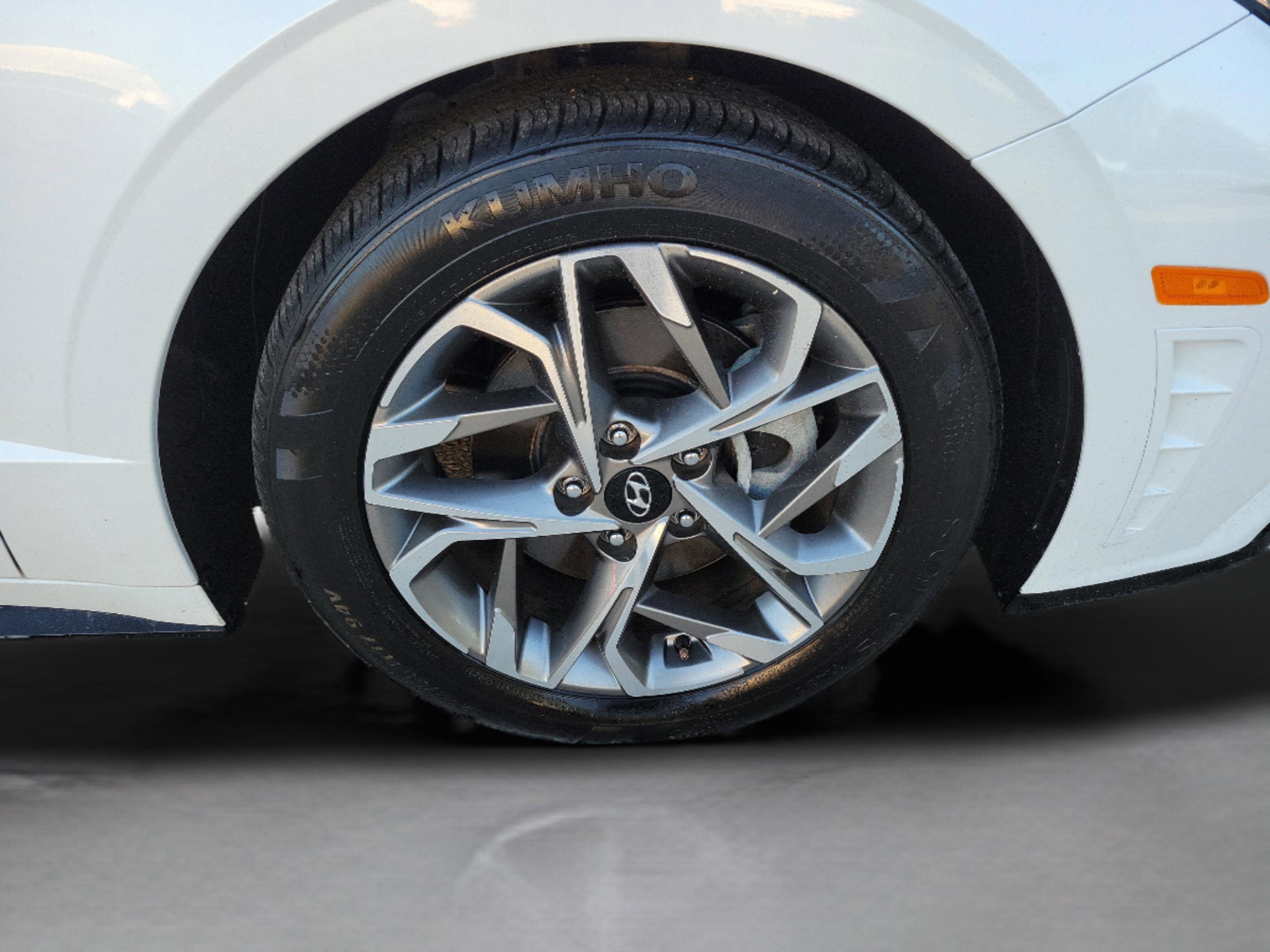 Used 2022 Hyundai Sonata SEL FWD image 31