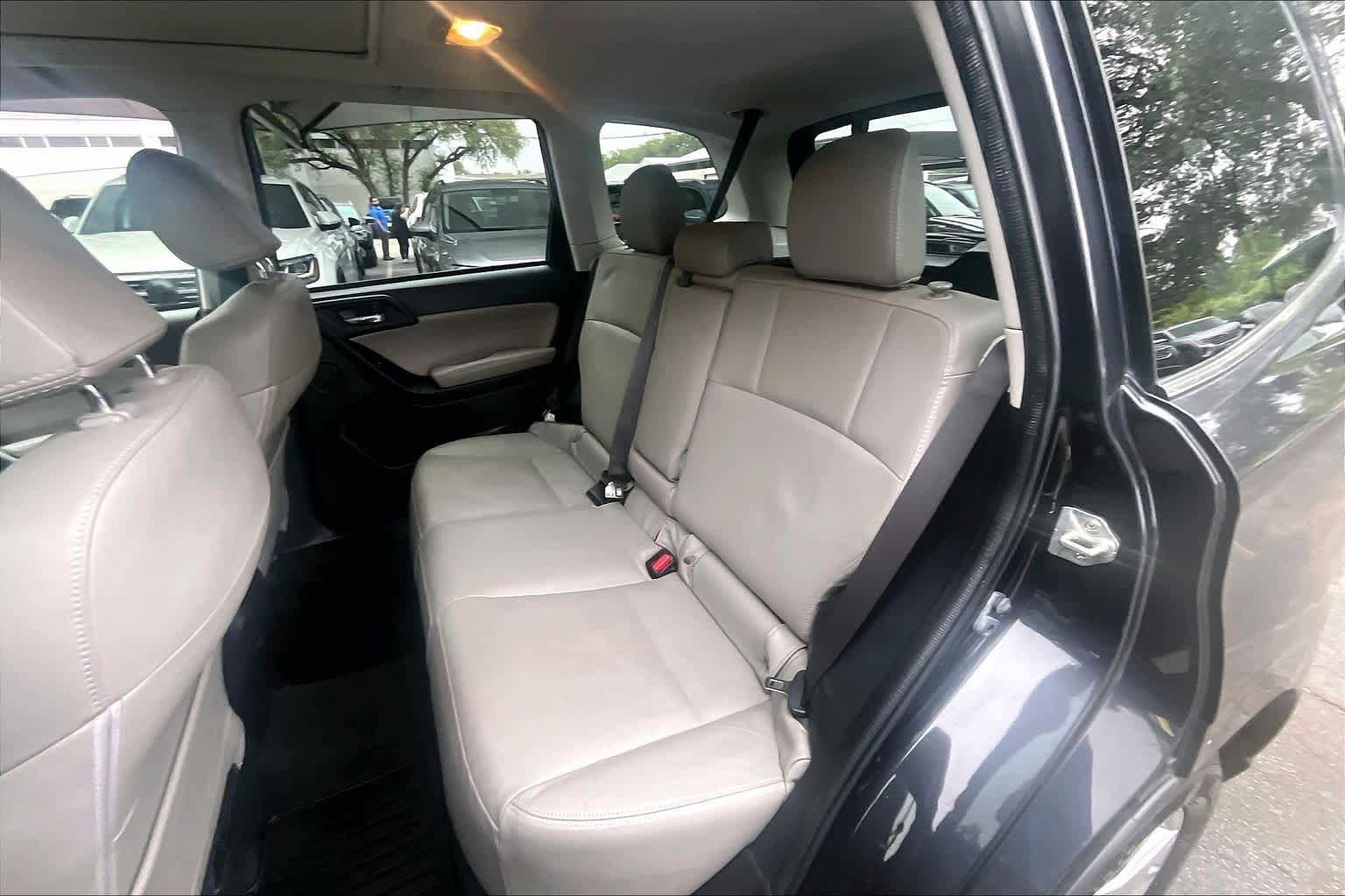 Used 2016 Subaru Forester 2.5i Limited AWD/4WD image 21