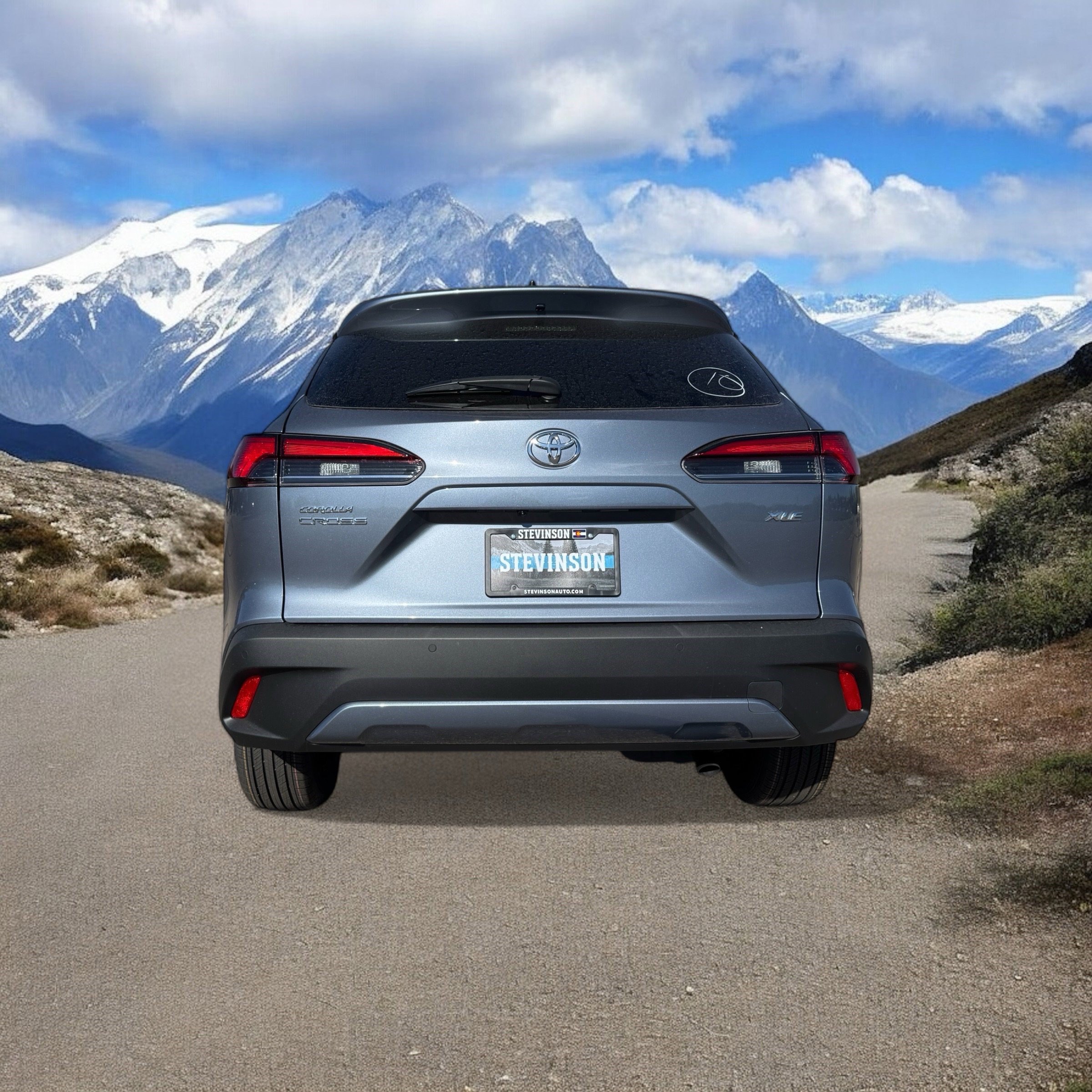 New 2026 Toyota Corolla Cross XLE w/ Convenience Package FWD image 4
