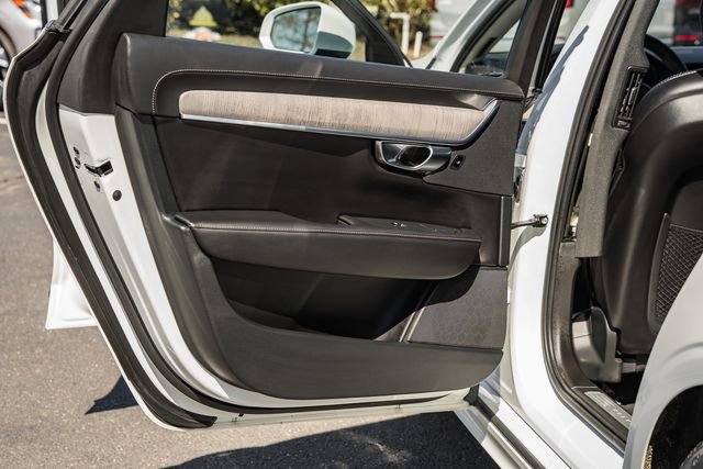 Certified 2023 Volvo S90 B6 Ultimate image 39