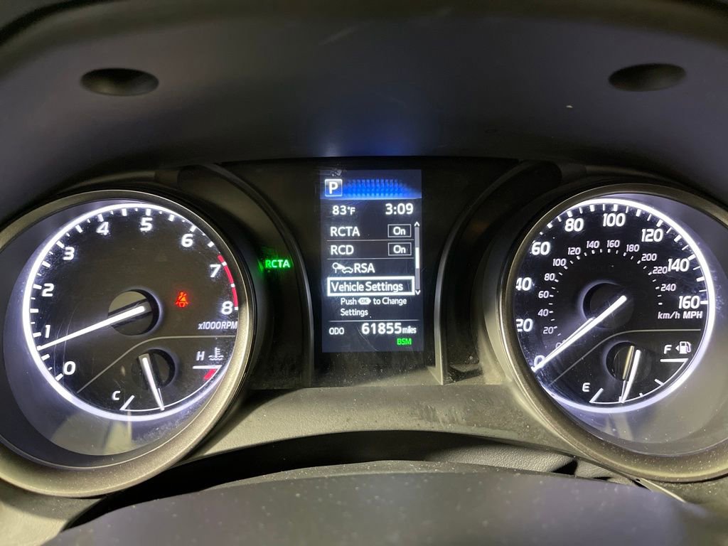Used 2024 Toyota Camry SE image 18