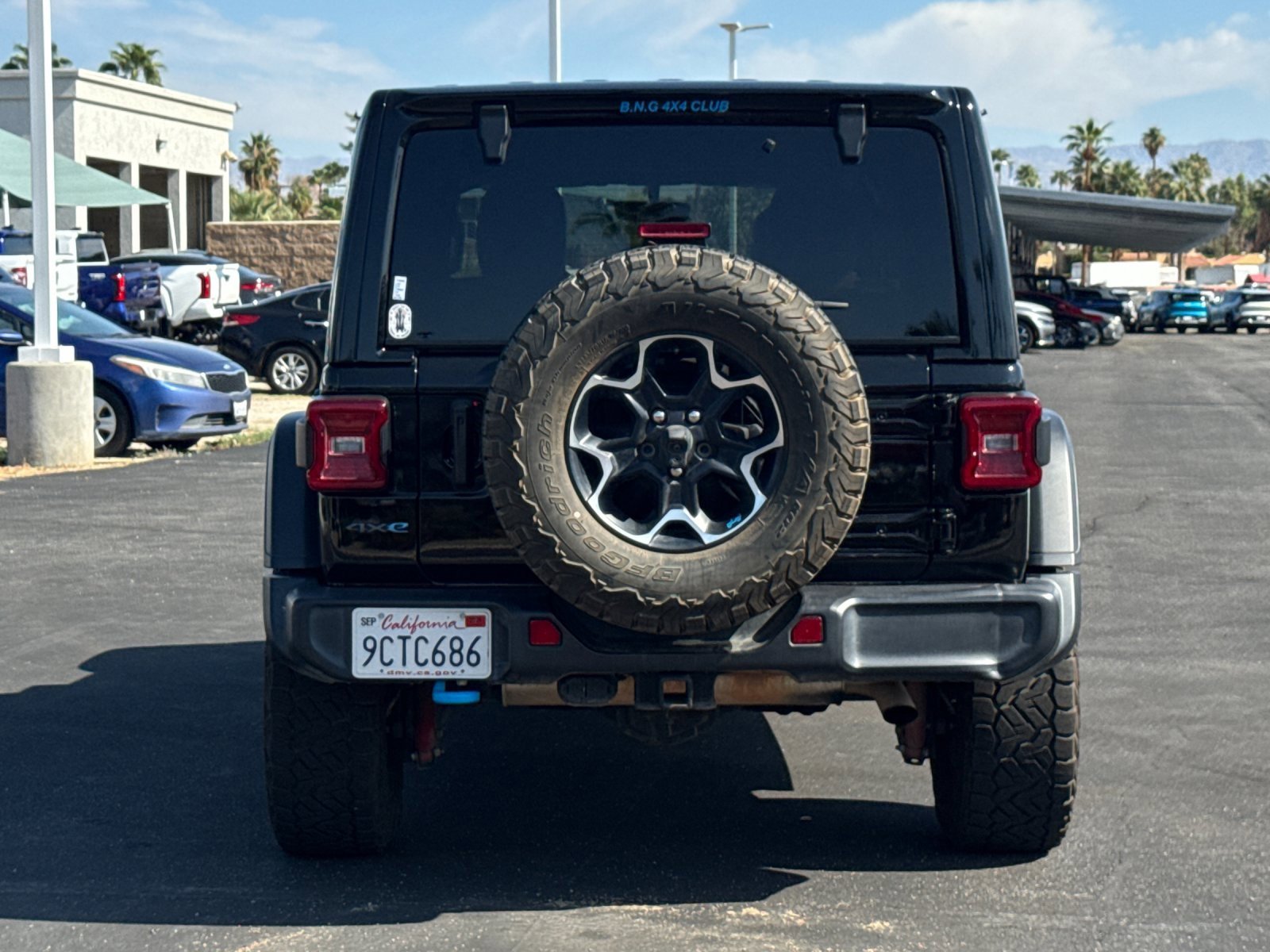 Used 2022 Jeep Wrangler Unlimited Rubicon 4xe image 4