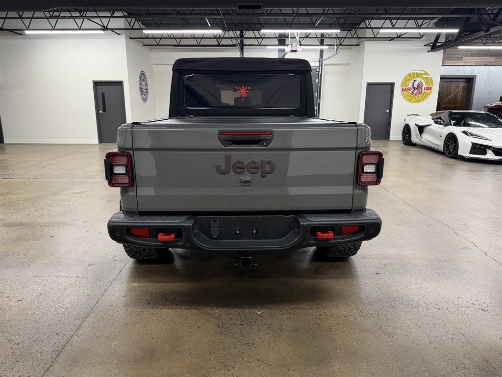 Used 2021 Jeep Gladiator Rubicon AWD/4WD image 9