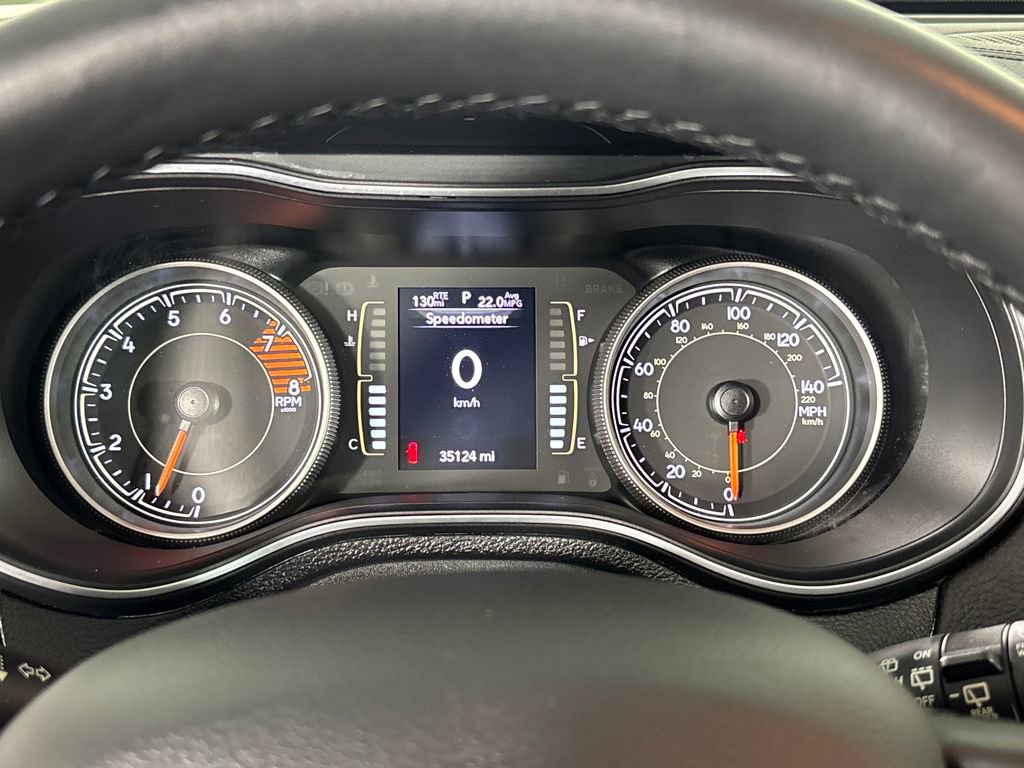 Used 2020 Jeep Cherokee Latitude Plus image 12