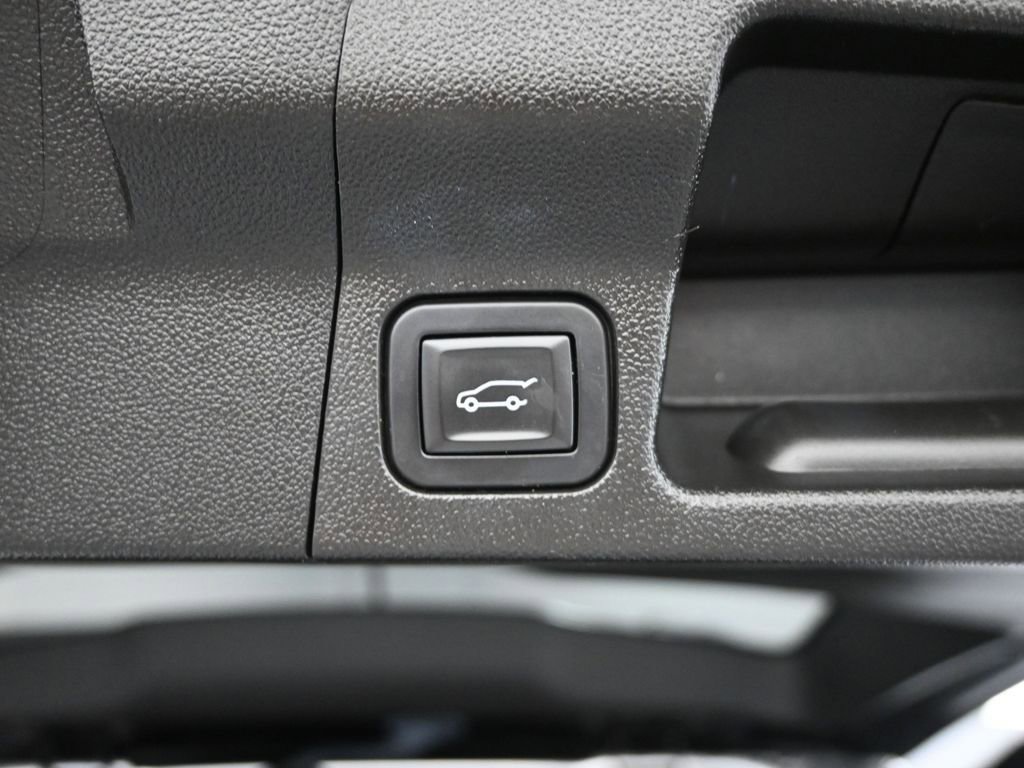 Used 2019 GMC Acadia Denali w/ Technology Package image 39