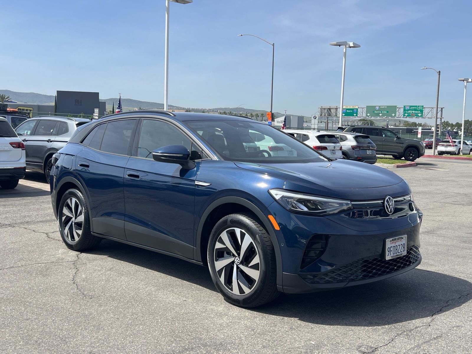 Used 2023 Volkswagen ID.4 Pro image 27