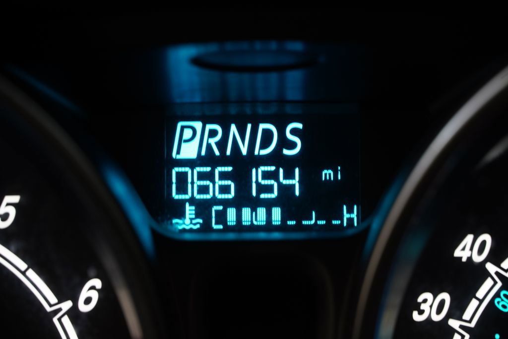 Used 2018 Ford Fiesta SE w/ Equipment Group 201A image 4