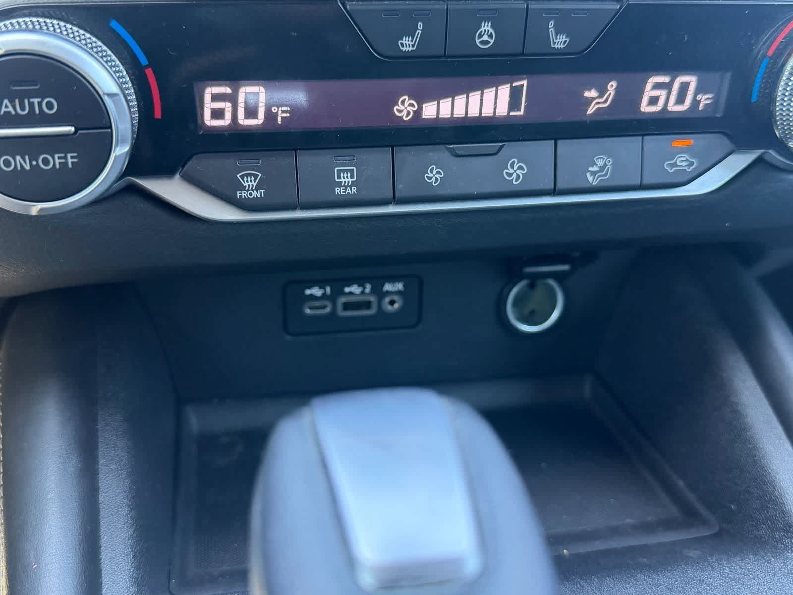 Certified 2019 Nissan Altima 2.0 Platinum FWD image 11