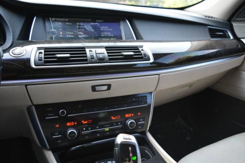 Used 2010 BMW 535i Gran Turismo image 19
