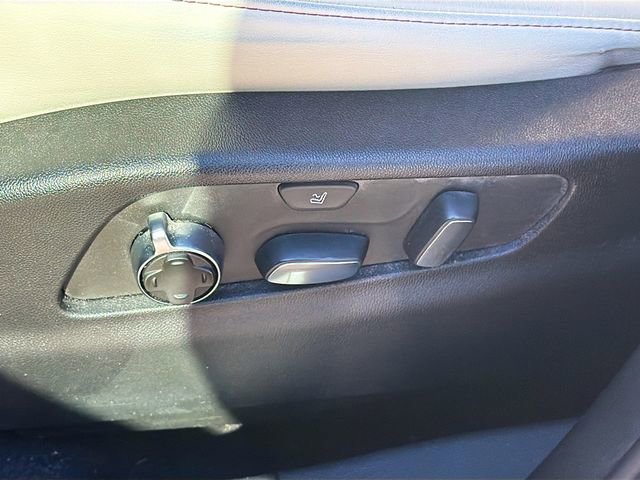 Used 2023 Cadillac XT4 Sport image 25