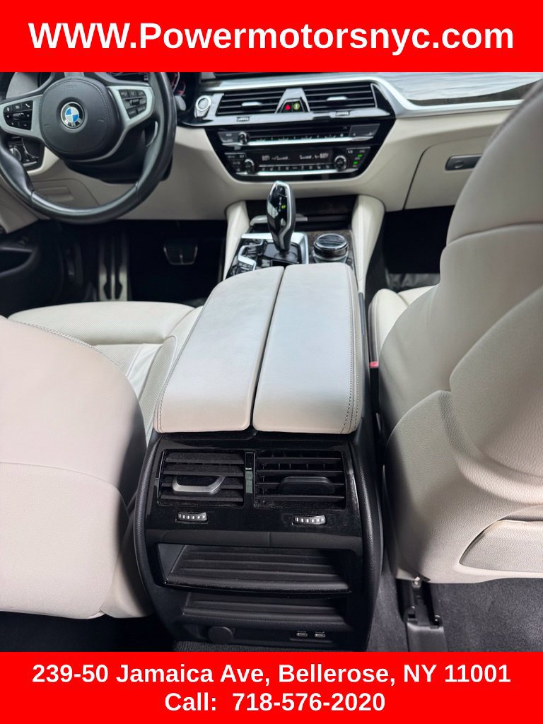 Used 2021 BMW 530i w/ Executive Package RWD image 29