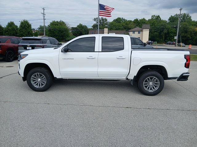New 2025 Chevrolet Colorado LT image 2