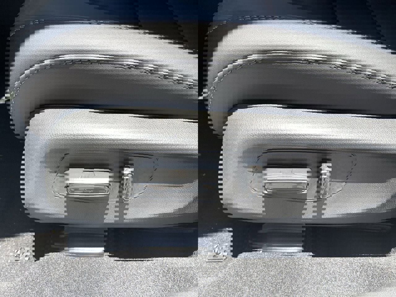 New 2026 Acura ADX FWD image 23