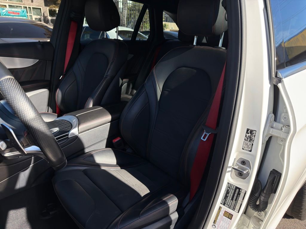 Used 2022 Mercedes-Benz GLC 43 AMG 4MATIC image 18