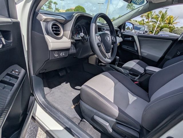 Used 2015 Toyota RAV4 XLE image 6