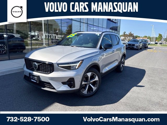 Certified 2025 Volvo XC40 B5 Plus