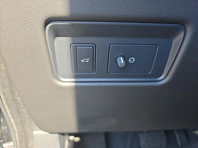 New 2026 Jaguar F-PACE R-Dynamic S image 22